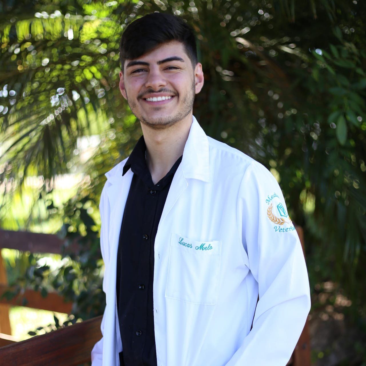 Dr. Lucas Henrique 